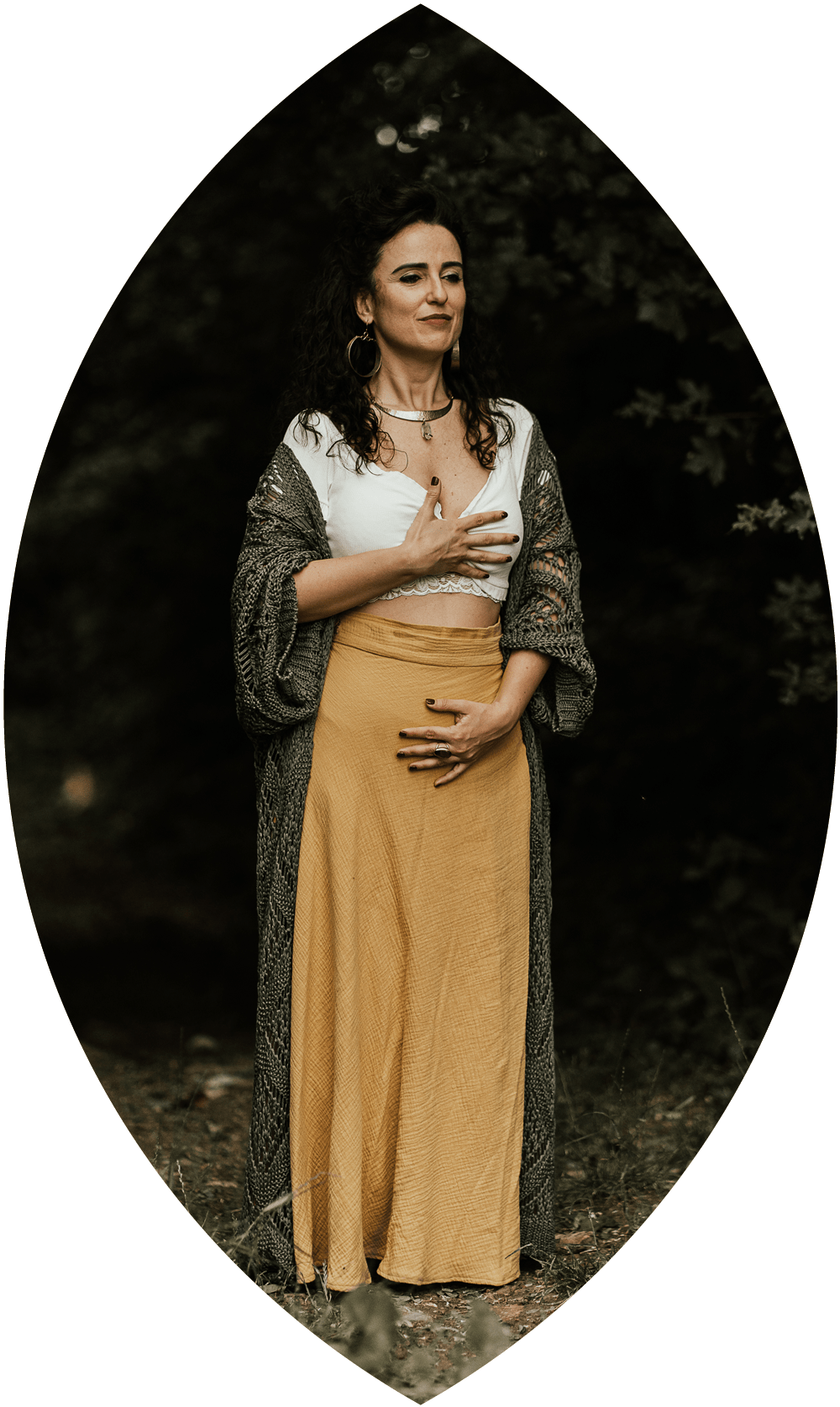 Saralù Petrozzi Spiritual Coach - Massaggio del Grembo