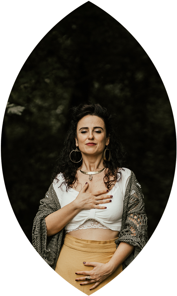 Saralù Petrozzi Spiritual Coach - Consapevolezza ciclica - Incarna la dea